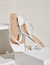 Load image into Gallery viewer, Sandra heels by SYL