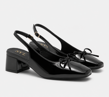 Load image into Gallery viewer, Alleca shoes by SYL