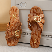 Load image into Gallery viewer, Xara flats by SYL