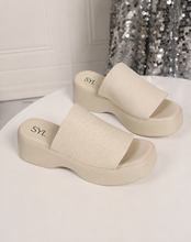 Load image into Gallery viewer, Preza wedge by SYL