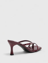 Load image into Gallery viewer, Cassy heels by SYL