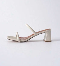 Load image into Gallery viewer, Chesca heels by SYL