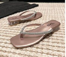 Load image into Gallery viewer, Vivian flats by SYL