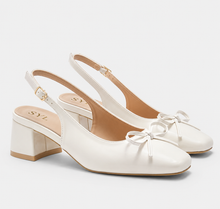 Load image into Gallery viewer, Alleca shoes by SYL