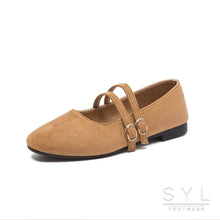 Load image into Gallery viewer, Shanaia shoes by SYL