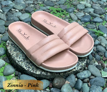 Load image into Gallery viewer, Zinnia slippers by SYL