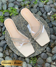 Load image into Gallery viewer, Gwen flats by SYL