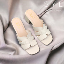 Load image into Gallery viewer, Krishna 2.5 inches heels by SYL