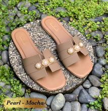 Load image into Gallery viewer, PEARL flats by SYL