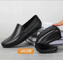 Load image into Gallery viewer, Men's Formal / Casual Shoes by SYL
