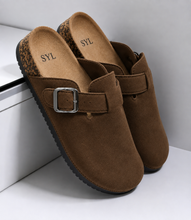 Load image into Gallery viewer, MEN footwear in cork by SYL
