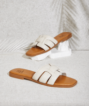 Load image into Gallery viewer, Vera flats by SYL
