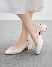 Load image into Gallery viewer, Alleca shoes by SYL
