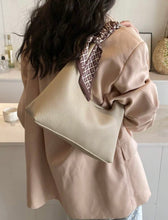 Load image into Gallery viewer, Doria Elegant Bag by SYL
