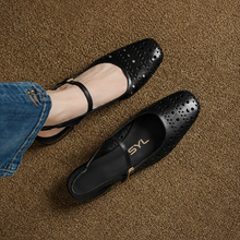 Load image into Gallery viewer, Clarmea shoes by SYL

