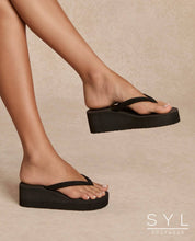 Load image into Gallery viewer, Letiz wedge by SYL
