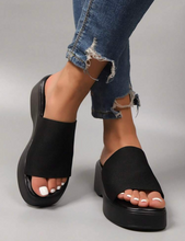 Load image into Gallery viewer, Preza wedge by SYL
