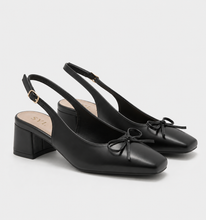 Load image into Gallery viewer, Alleca shoes by SYL
