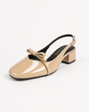 Load image into Gallery viewer, Delna shoes by SYL
