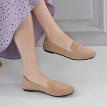 Load image into Gallery viewer, Reign shoes by SYL
