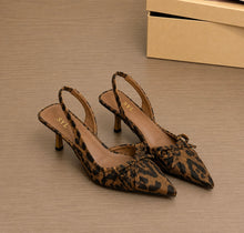 Load image into Gallery viewer, Vereya shoes by SYL
