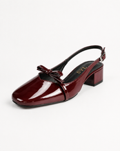 Load image into Gallery viewer, Delna shoes by SYL
