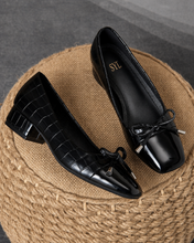 Load image into Gallery viewer, Mellisa shoes by SYL
