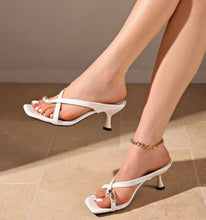 Load image into Gallery viewer, Rejine heels by SYL
