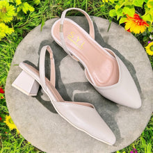 Load image into Gallery viewer, Destiny shoes by SYL
