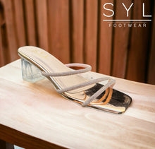 Load image into Gallery viewer, Bailey 2-inches heels by SYL
