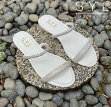 Load image into Gallery viewer, Iona flats by SYL
