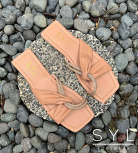 Load image into Gallery viewer, Kiran flats by SYL
