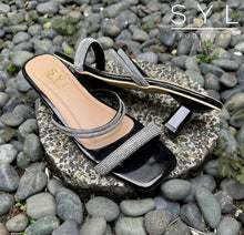 Load image into Gallery viewer, Sable Classy heels by SYL
