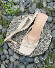 Load image into Gallery viewer, Asteri heels by SYL
