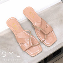 Load image into Gallery viewer, Osla flats by SYL

