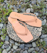 Load image into Gallery viewer, Odette flats by SYL
