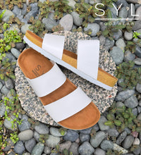 Load image into Gallery viewer, Xandra footwear in cork by SYL
