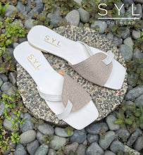 Load image into Gallery viewer, Myra flats by SYL
