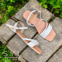 Load image into Gallery viewer, Blessy flats by SYL
