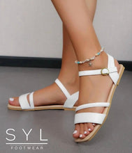 Load image into Gallery viewer, Blessy flats by SYL
