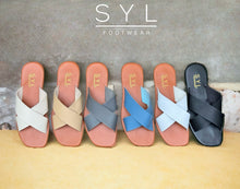 Load image into Gallery viewer, Amirra flats by SYL
