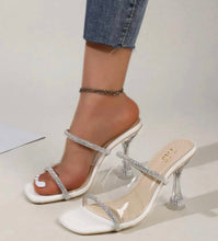 Load image into Gallery viewer, Desire 3-inches heels by SYL
