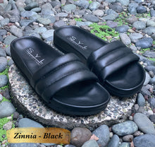 Load image into Gallery viewer, Zinnia slippers by SYL
