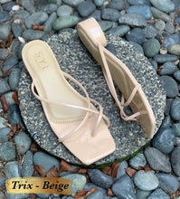 Load image into Gallery viewer, TRIX 1-inch round heels by SYL
