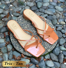 Load image into Gallery viewer, TRIX 1-inch round heels by SYL
