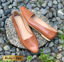 Load image into Gallery viewer, Ruby shoes by SYL
