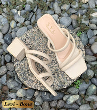 Load image into Gallery viewer, Levi 2.5" inches heels by SYL
