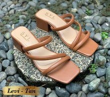 Load image into Gallery viewer, Levi 2.5" inches heels by SYL
