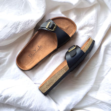 Load image into Gallery viewer, KEITH footwear in cork by SYL
