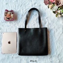 Load image into Gallery viewer, Gretch Tote Bag by SYL
